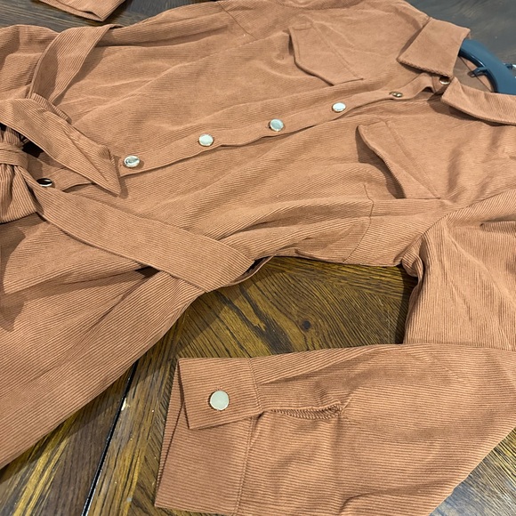 Cupshe Womens Button Front Long Sleeve Mini Shirt Dress Corduroy belted Sz S New - Picture 7 of 10
